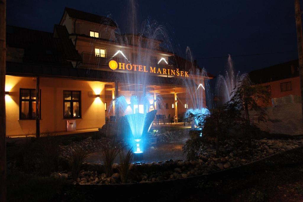 Hotel Marinsek Naklo Exterior photo
